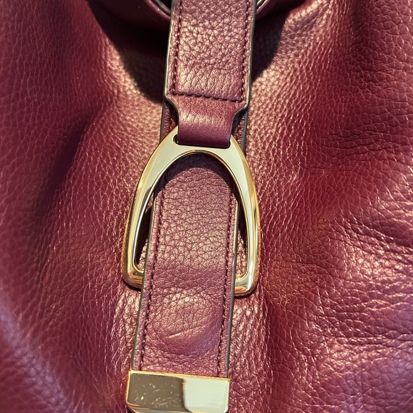 G.I.L.I. Pebble Wine Leather Leather Fringe Handbag - Picture 2 of 7